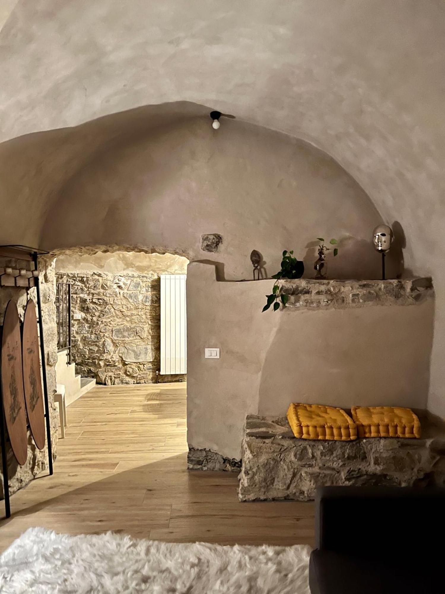 La Finestra Di Dante Apartment Mulazzo Bagian luar foto
