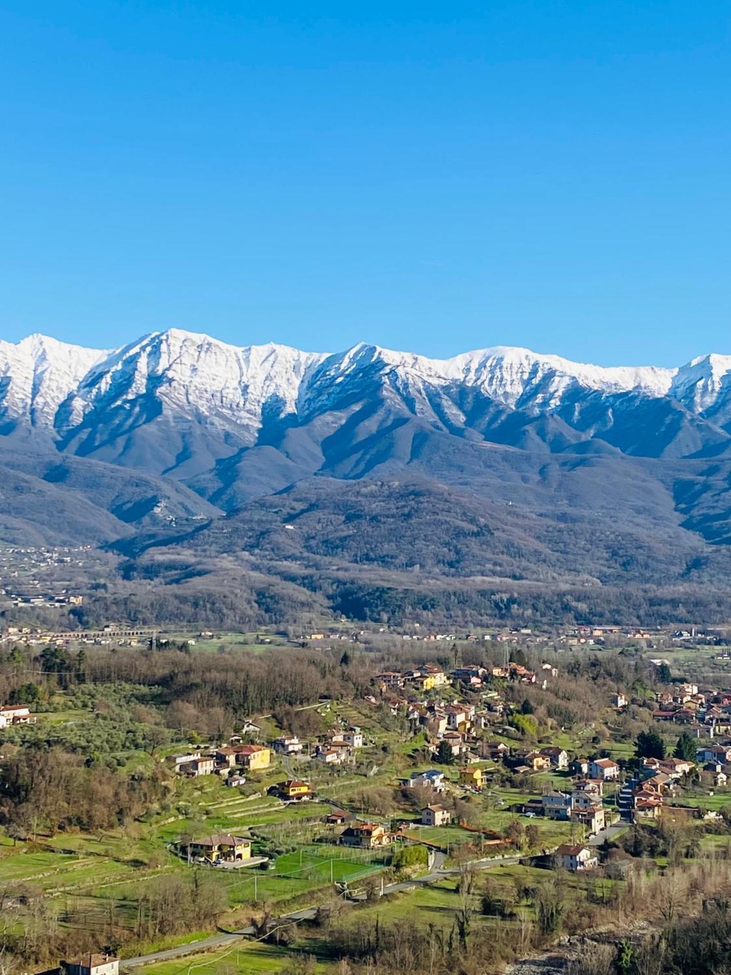 La Finestra Di Dante Apartment Mulazzo Bagian luar foto