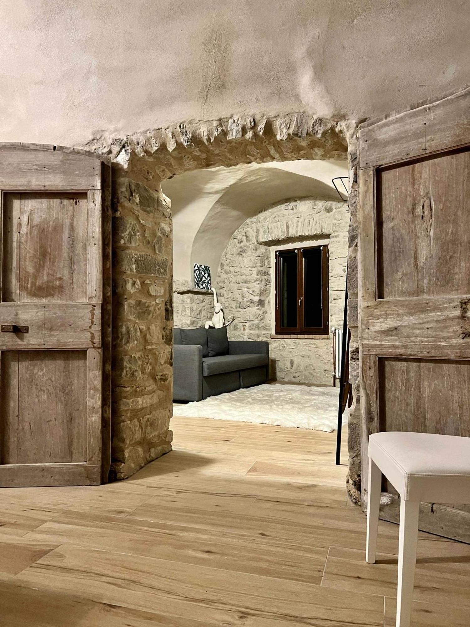 La Finestra Di Dante Apartment Mulazzo Bagian luar foto